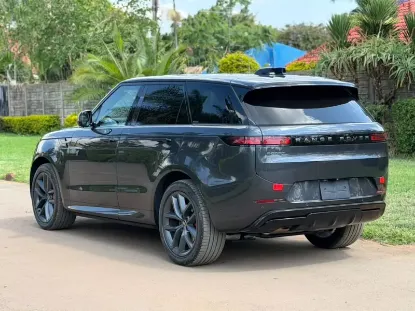Picture of Land Rover Range Rover 2024