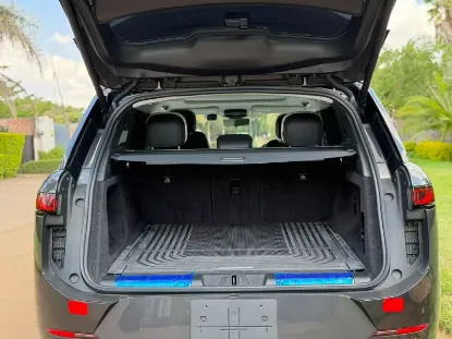 Picture of Land Rover Range Rover 2024