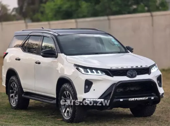 Picture of Toyota Fortuner 2021