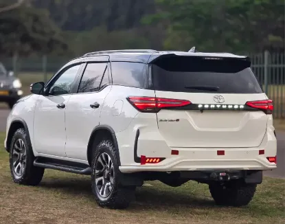 Picture of Toyota Fortuner 2021