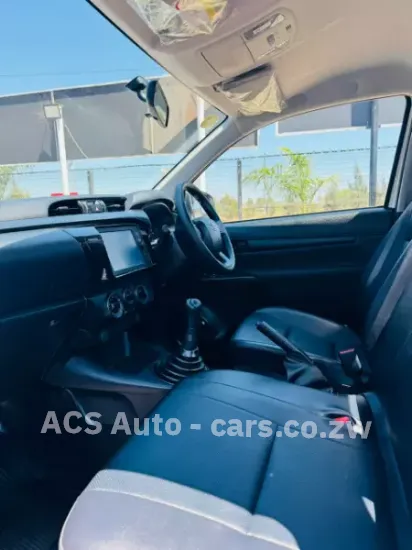 Picture of Toyota Hilux 2023