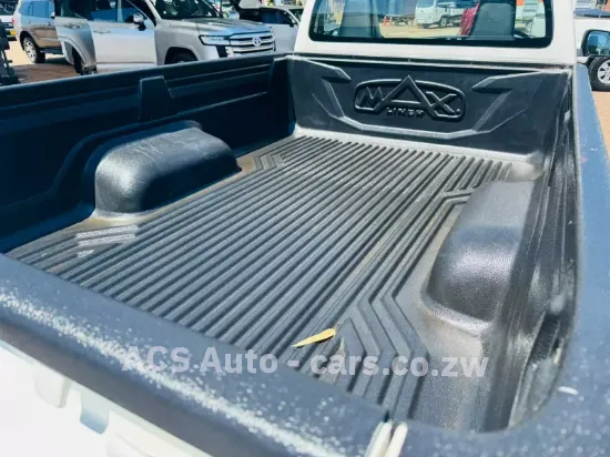 Picture of Toyota Hilux 2023