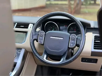 Picture of Range rover Sport 2017