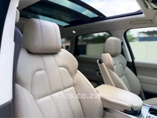 Picture of Range rover Sport 2017