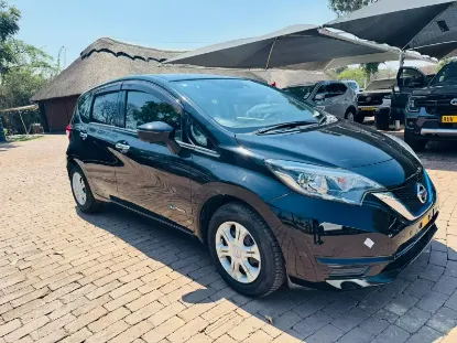 Picture of Nissan Note E-Power 2017