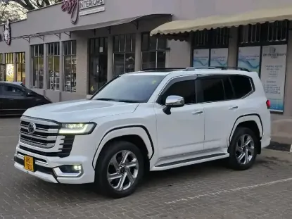 Picture of Toyota Land Cruiser 2024