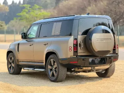 Picture of Land Rover Defender 2024