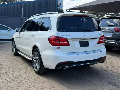 Picture of Mercedes Benz GLE 2016