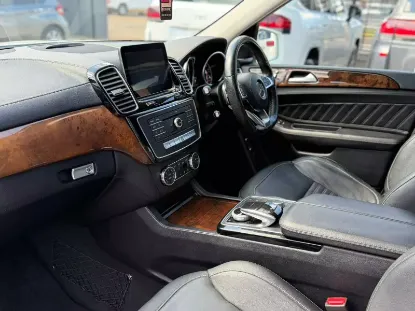 Picture of Mercedes Benz GLE 2016