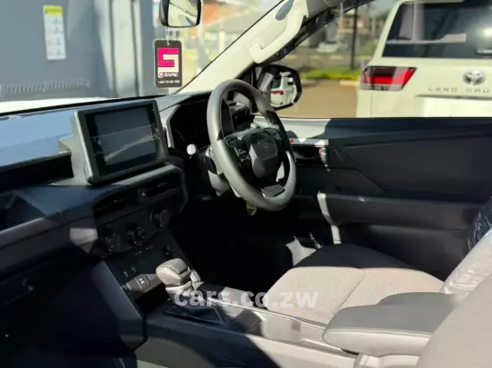 Picture of Toyota Hilux 2026