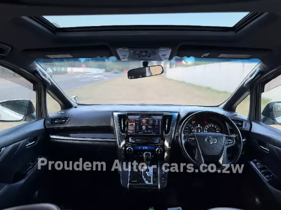 Picture of Toyota Alphard 2017