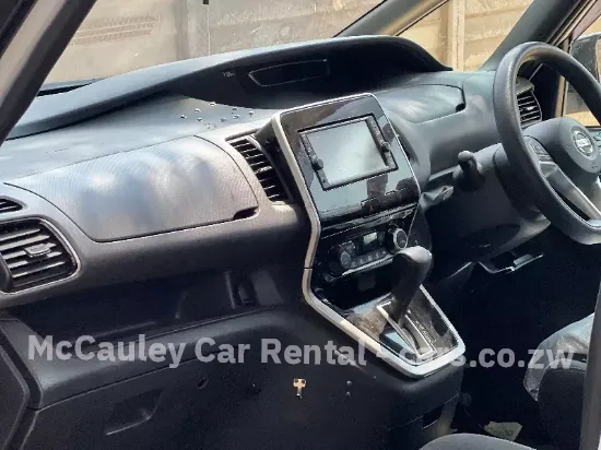 Picture of Nissan Serena 7 Seater