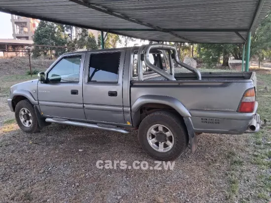 Picture of Isuzu KB280DTLX 2002