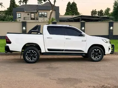 Picture of Toyota Hilux 2019