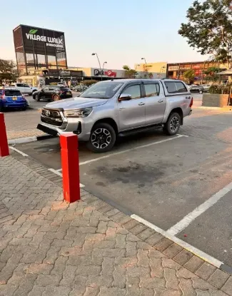 Picture of Toyota Hilux 2020