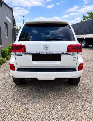 Picture of Toyota Land Cruiser 2018