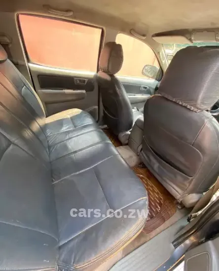 Picture of Toyota Hilux 2010