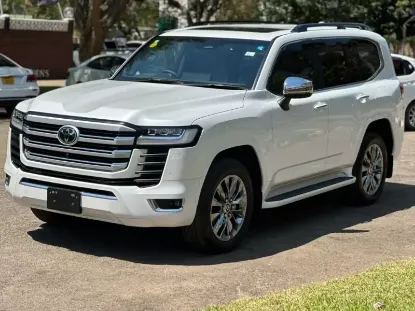 Picture of Toyota Land Cruiser 2026
