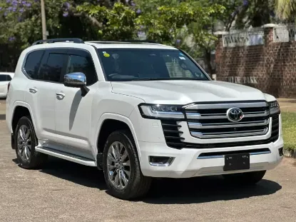 Picture of Toyota Land Cruiser 2026