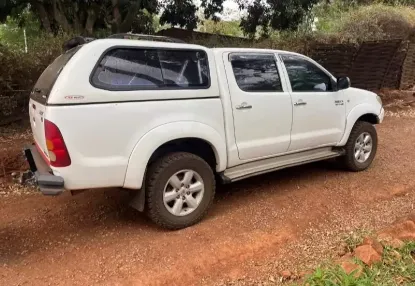 Picture of Toyota Hilux 2011