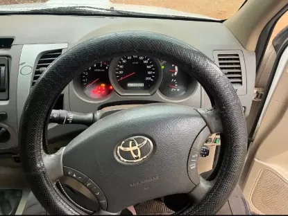 Picture of Toyota Hilux 2011