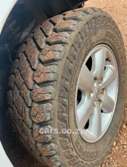 Picture of Toyota Hilux 2011