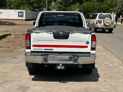 Picture of Nissan NP300 2018