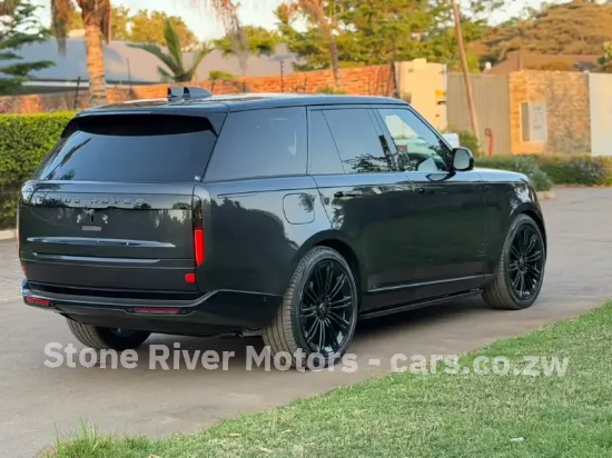 Picture of Land Rover Range Rover 2025