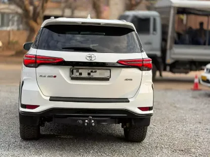 Picture of Toyota Fortuner 2023