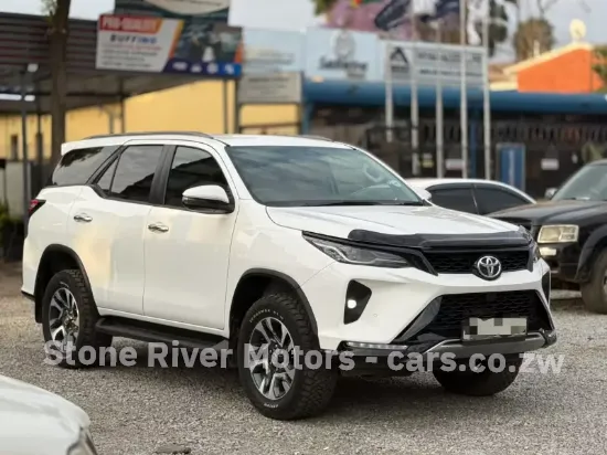 Picture of Toyota Fortuner 2023