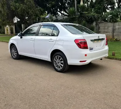 Picture of Toyota Axio 2018