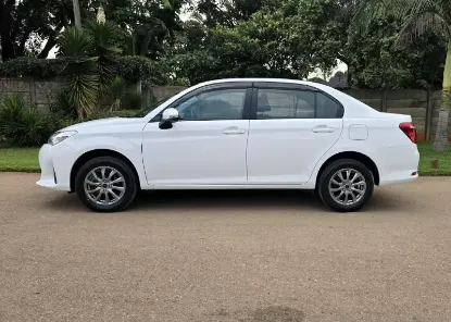 Picture of Toyota Axio 2018