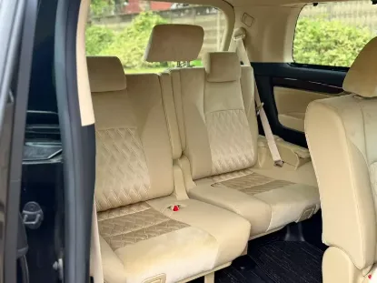 Picture of Toyota Vellfire 2018