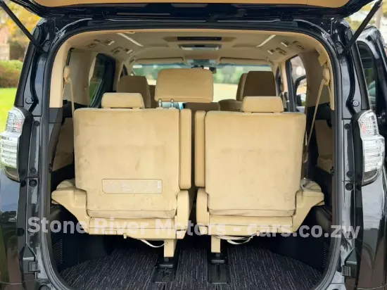 Picture of Toyota Vellfire 2018