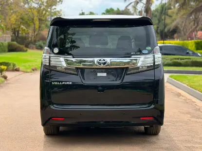 Picture of Toyota Vellfire 2018