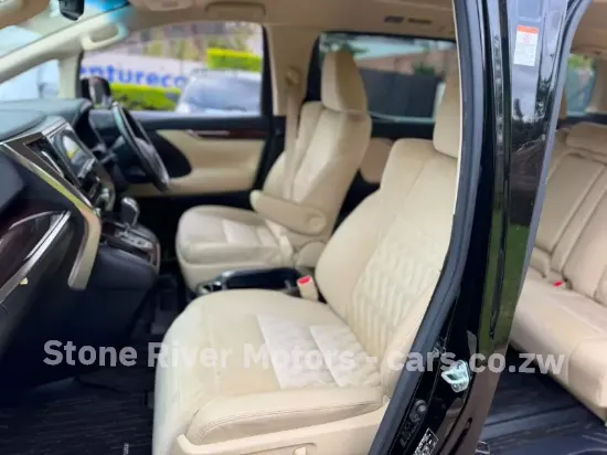 Picture of Toyota Vellfire 2018