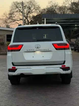 Picture of Toyota Land Cruiser 2025