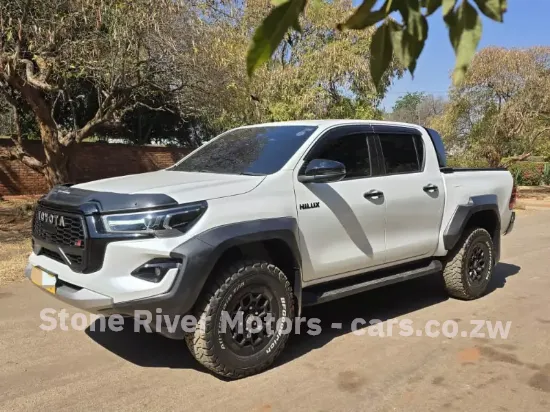 Picture of Toyota Hilux 2024