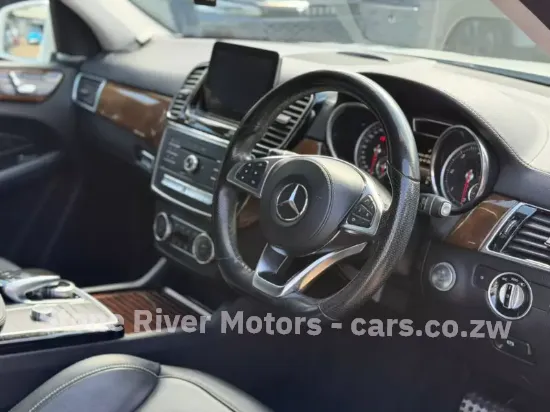 Picture of Mercedes Benz GLS 2016