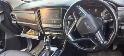 Picture of Isuzu Mu-X 2024
