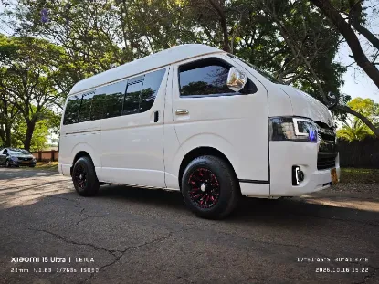 Picture of Toyota Hiace 2016