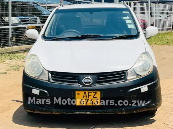 Picture of Nissan AD Van 2017