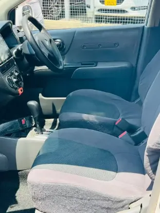 Picture of Nissan AD Van 2017