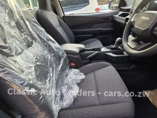 Picture of Toyota Hilux 2026