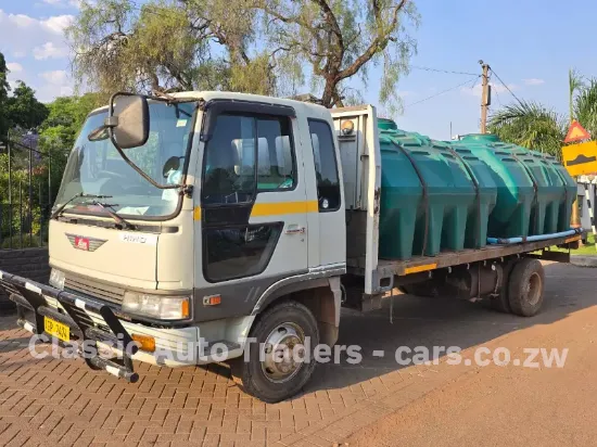 Picture of Hino 500 Series 2010