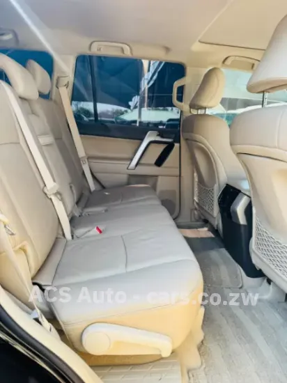 Picture of Toyota Prado 2018