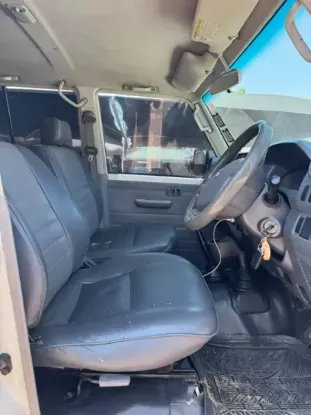 Picture of Toyota Land Cruiser 76 Series 201