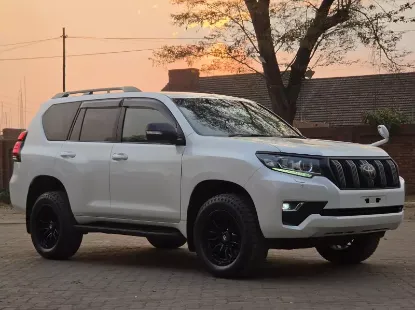 Picture of Toyota Prado 2018