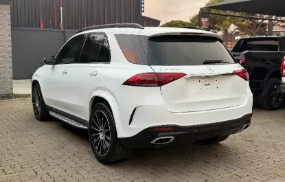 Picture of Mercedes Benz GLE 2022