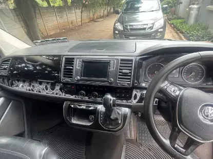 Picture of VW Caravelle 2022